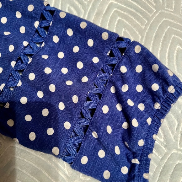 PURPLE & WHITE KNIT TOP WITH 3/4 SLEEVE - Picture 2 of 2